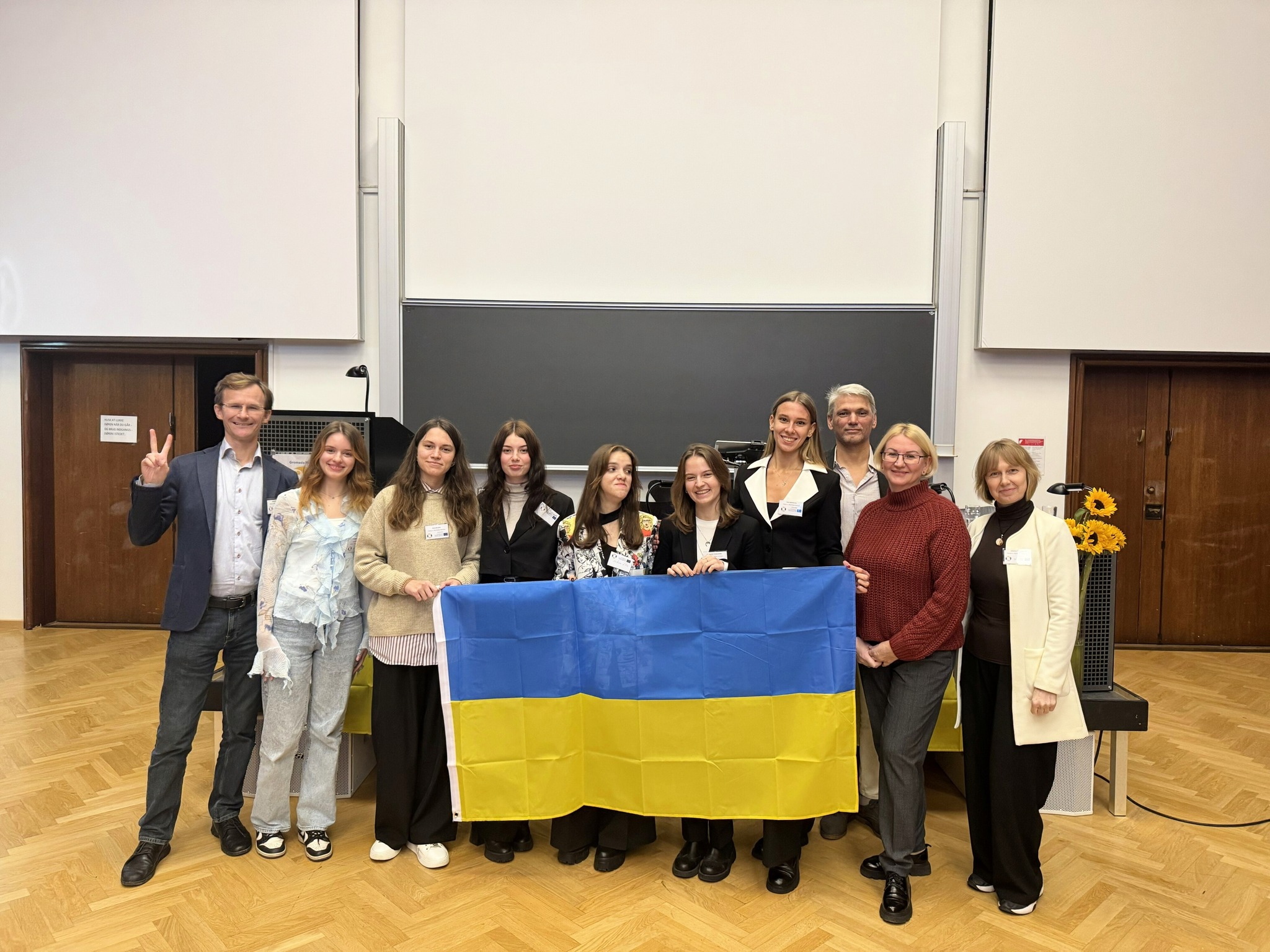 title_691fada44123310150371421763683748